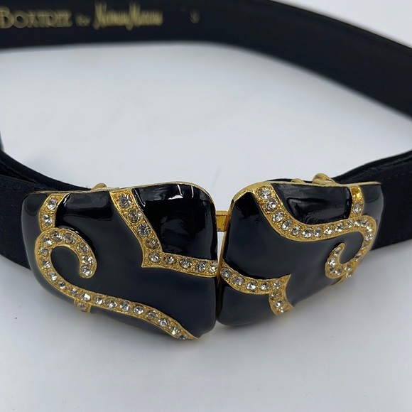 Boxtree for Neiman Marcus Women’s Belt - Picture 2 of 5